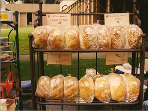 Bonnie's Bread At Famer's Market